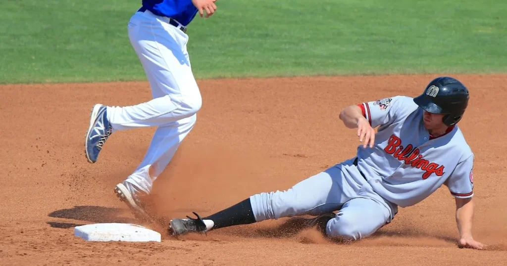 12 Common Things That Are 40 Meters (m) Long/ Big 1.5 Times the Distance Between Baseball Bases