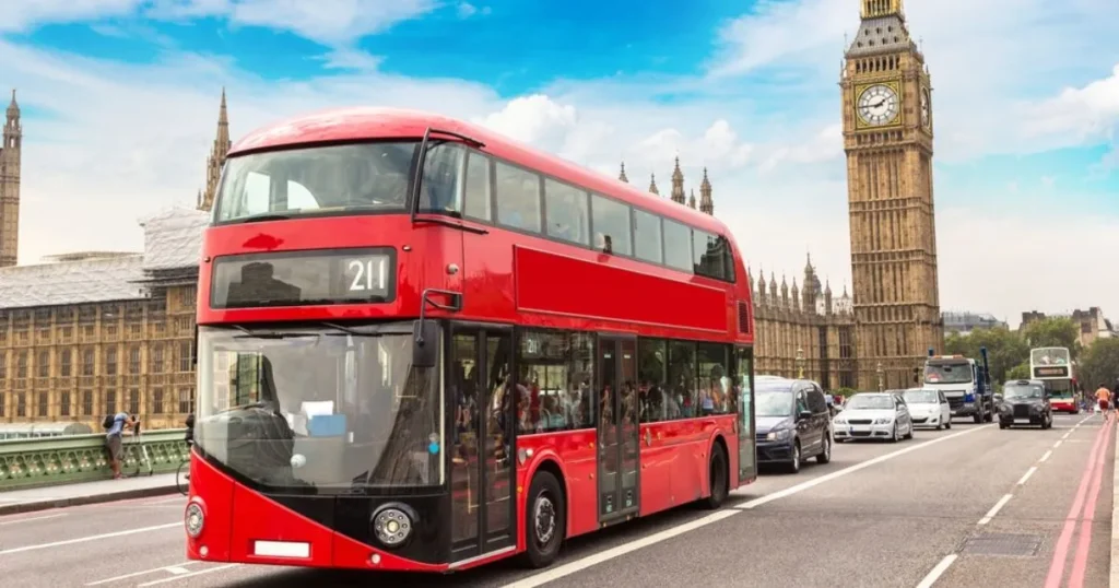 12 Common Things That Are 40 Meters (m) Long/ Big 4 London Double-Decker Buses