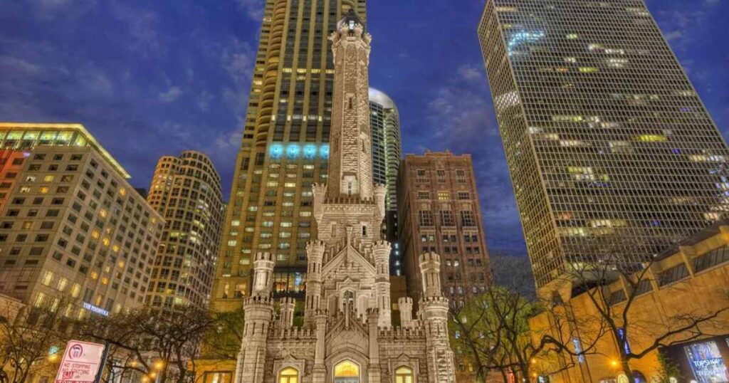 12 Common Things That Are 40 Meters (m) Long/ Big Chicago Water Tower