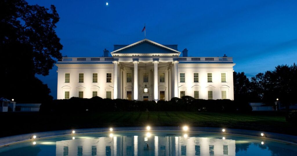 12 Things That Are Approximately 80 Feet Long The White House