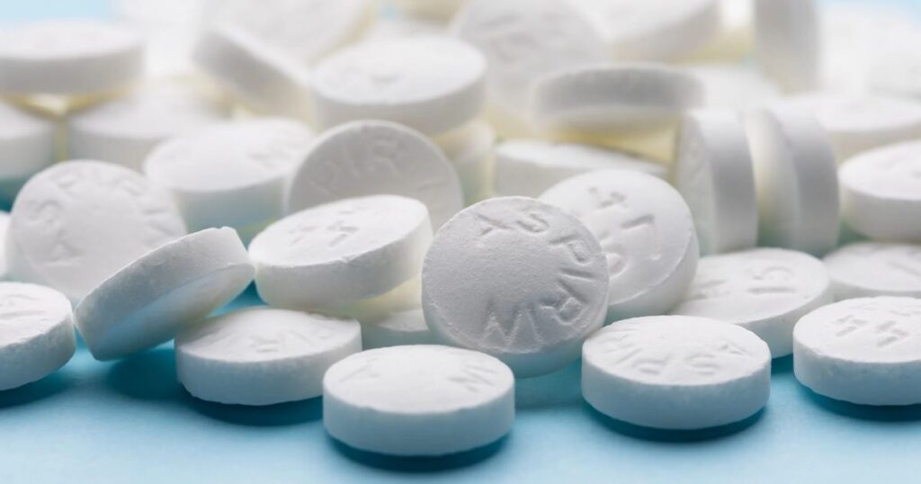 14 Everyday Things That Are 2 Centimeters Long Aspirin Tablets