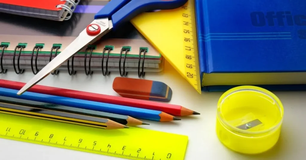 11 Common Things That Are 8 Inches Long: A Practical Guide Ruler or School Supplies