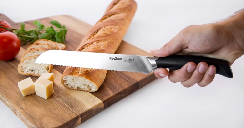 13 Common Things that are 10 Inches long Bread Knife