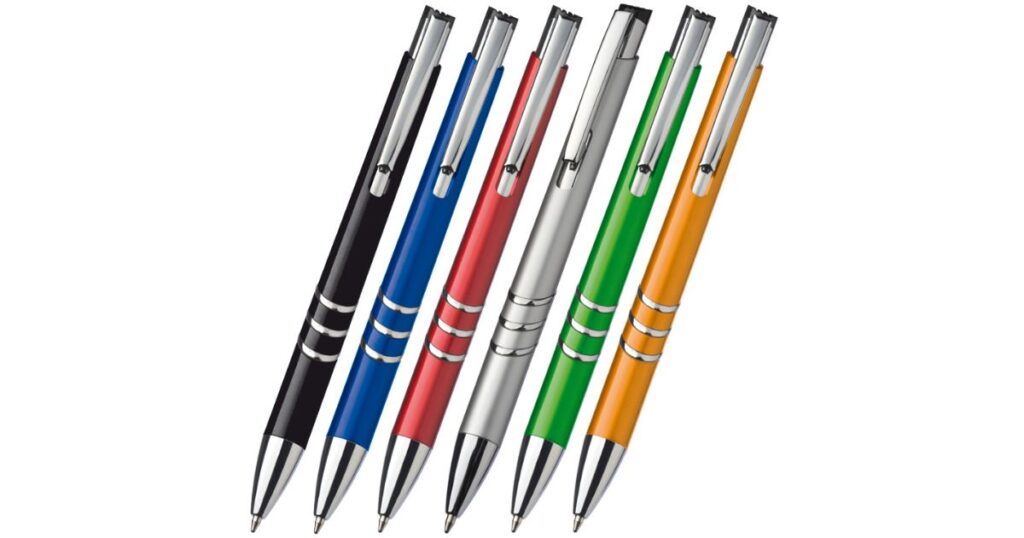 14 Common Things That Are 30 Inches Long or Big Six Pens