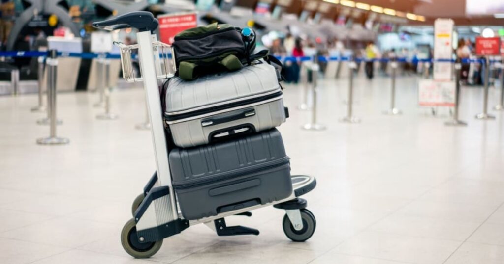 14 Things That are 21 Inches Long or Big Carry-On Luggage Width