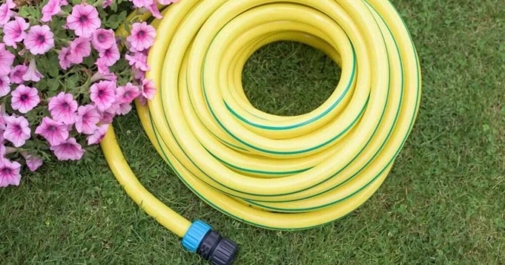 How Long Is 25 Feet? 14 Common Things That 25 Feet Long Garden Hose