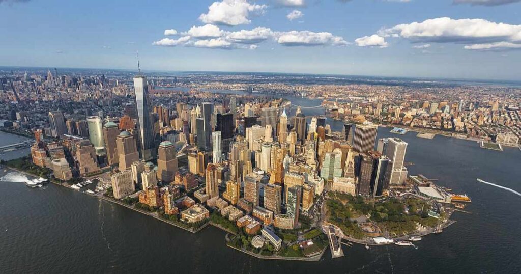 How Long is 100 Kilometers? 15 Common Comparisons Manhattan Island