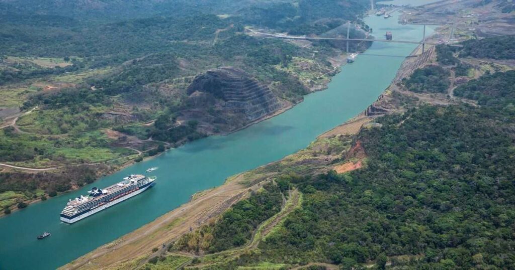 How Long is 3 Kilometers? 15 Things That Are About 3 Kilometers Long The Panama Canal's Gatun Lake